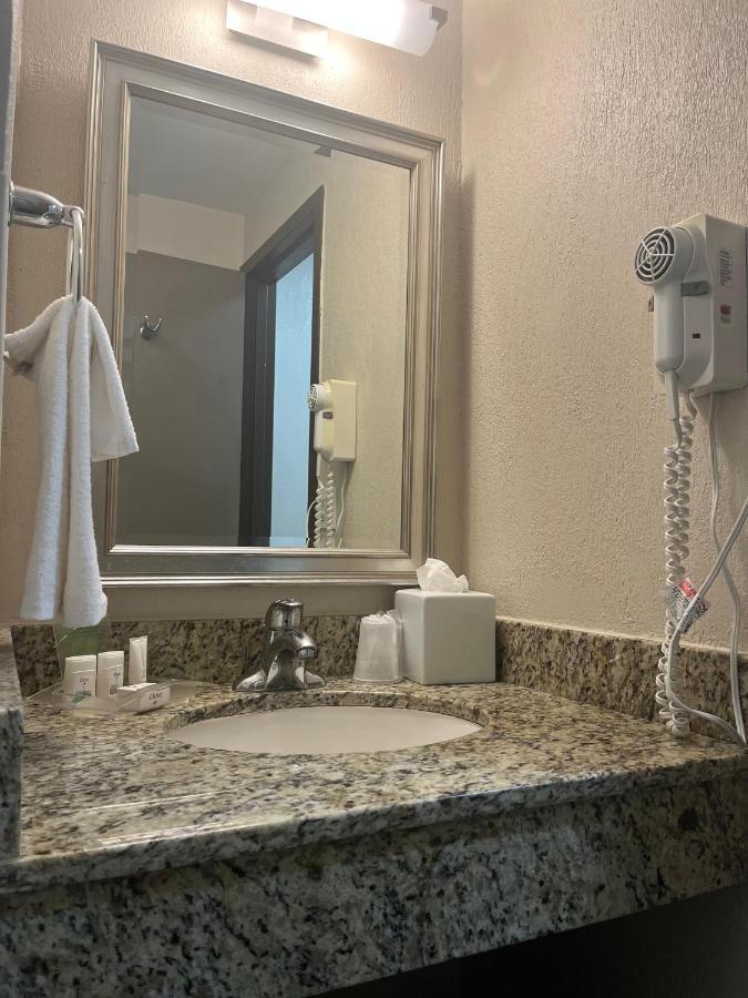 Holiday Inn Houston Sw-Near Sugar Land By Ihg Εξωτερικό φωτογραφία